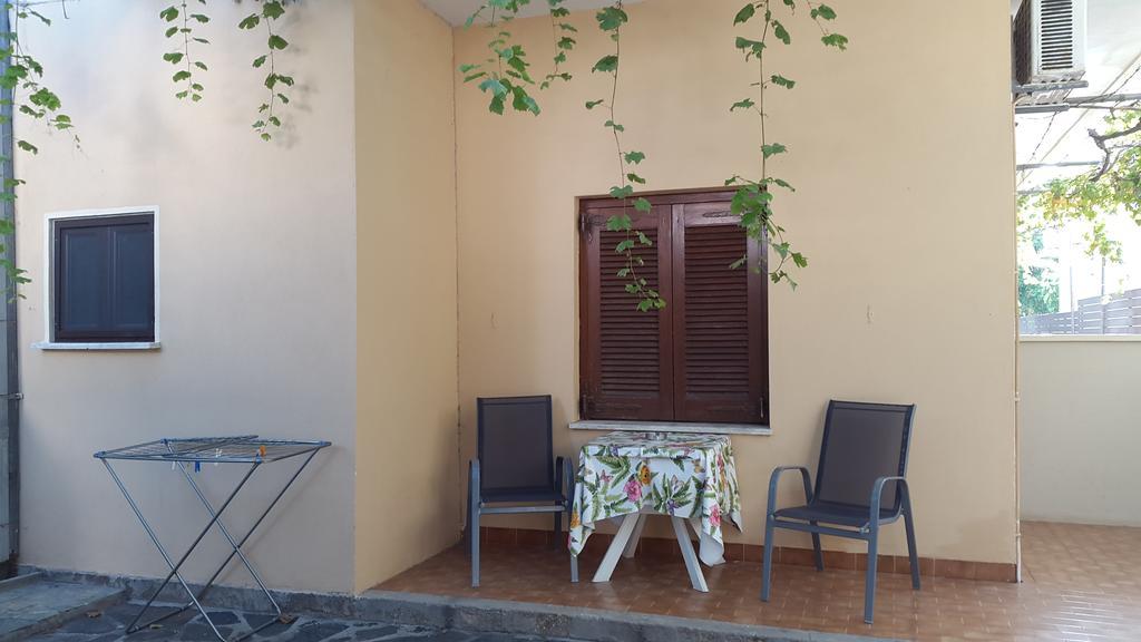 Stelios Rooms Palaiochora Exterior photo
