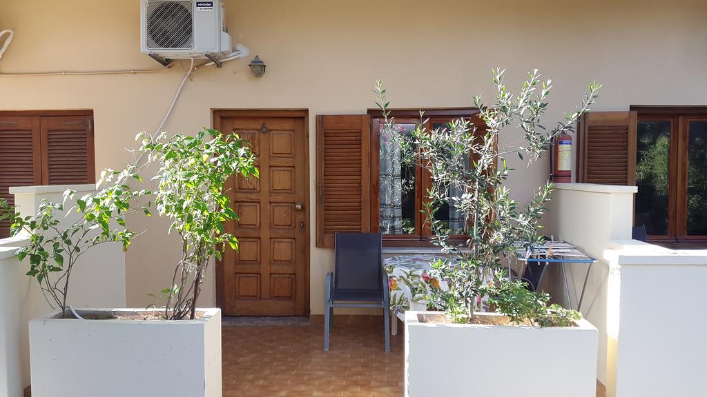 Stelios Rooms Palaiochora Exterior photo